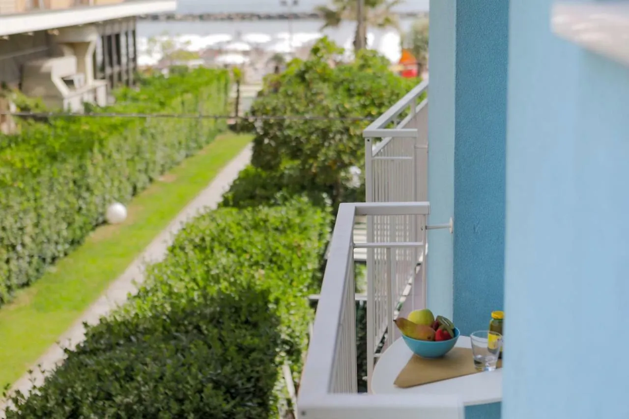 Art Hotel La Perla Bellaria-Igea Marina İtalya