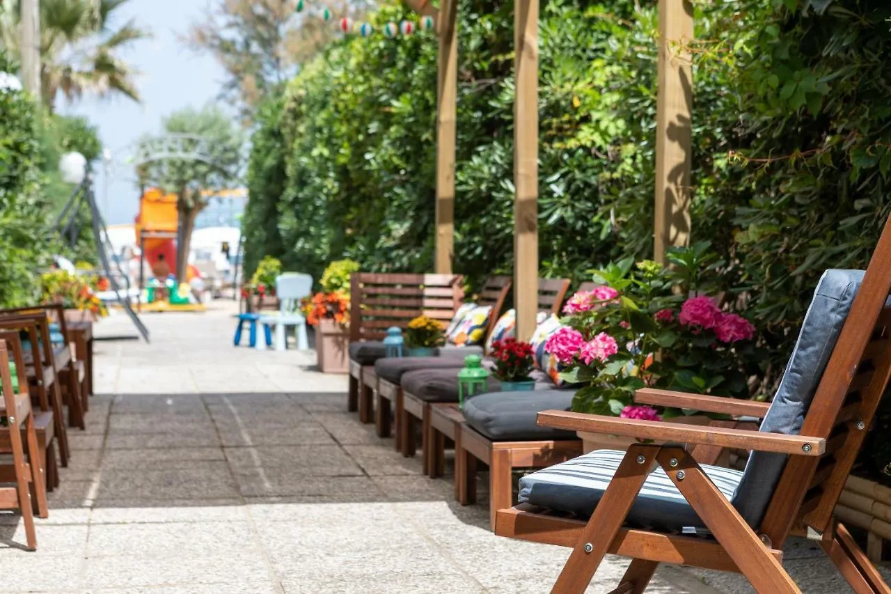 Art Hotel La Perla Bellaria-Igea Marina İtalya